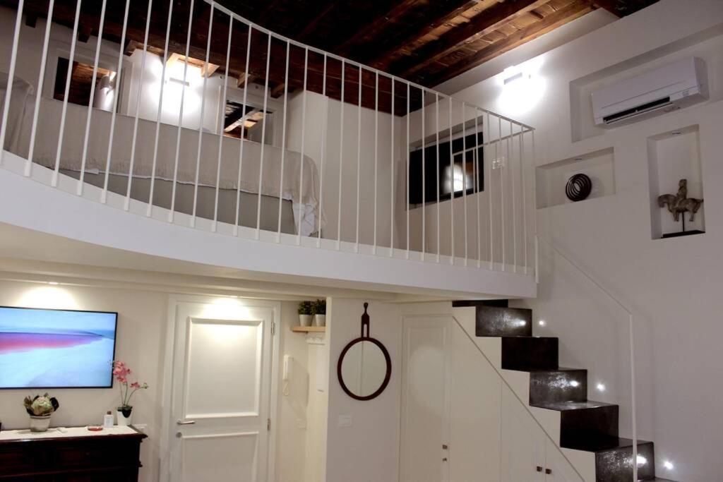 Art Apartment Santa Croce Suite Florenz Exterior foto