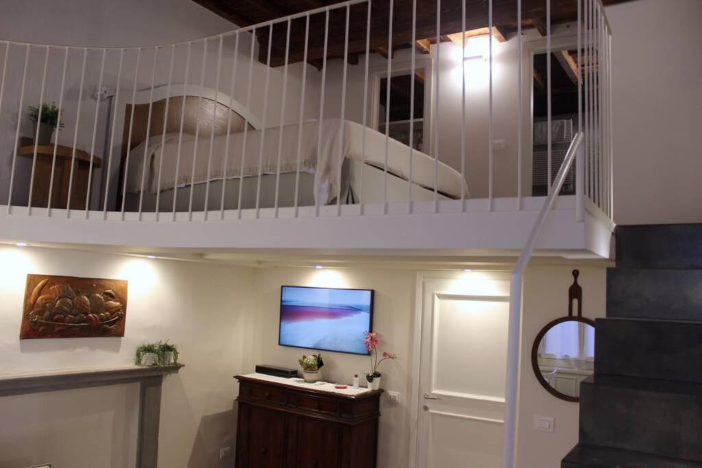 Art Apartment Santa Croce Suite Florenz Exterior foto